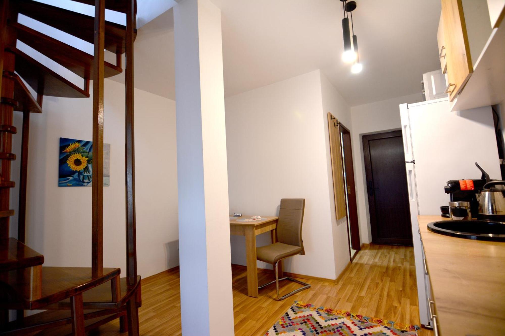 Park32 Apartment ฟาการาช ภายนอก รูปภาพ
